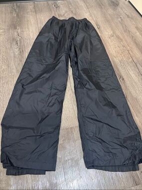 REI Black Wide-Leg Jogger / Rain Pants